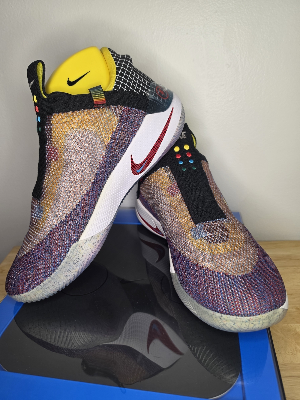 NIKE ADAPT BB MUlTI-COLOR (11 M or 12.5 W)